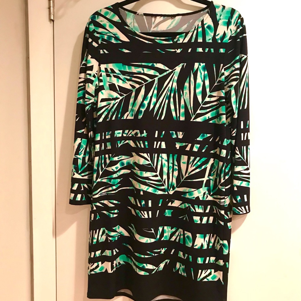 BCBG palm print 🌴 dress. Size medium